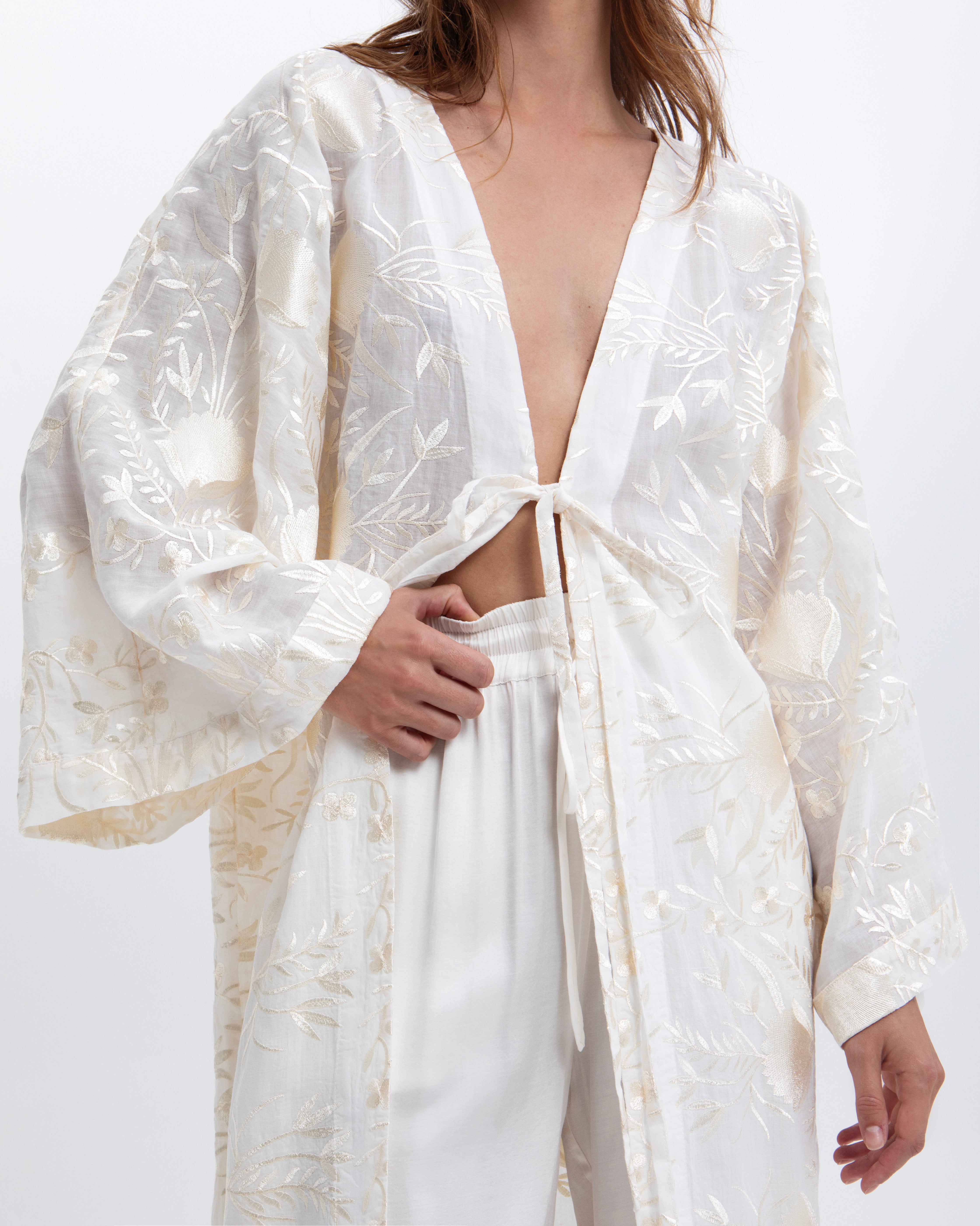 KIMONO LONG BLOSSON WHITE CHAMPAGNE