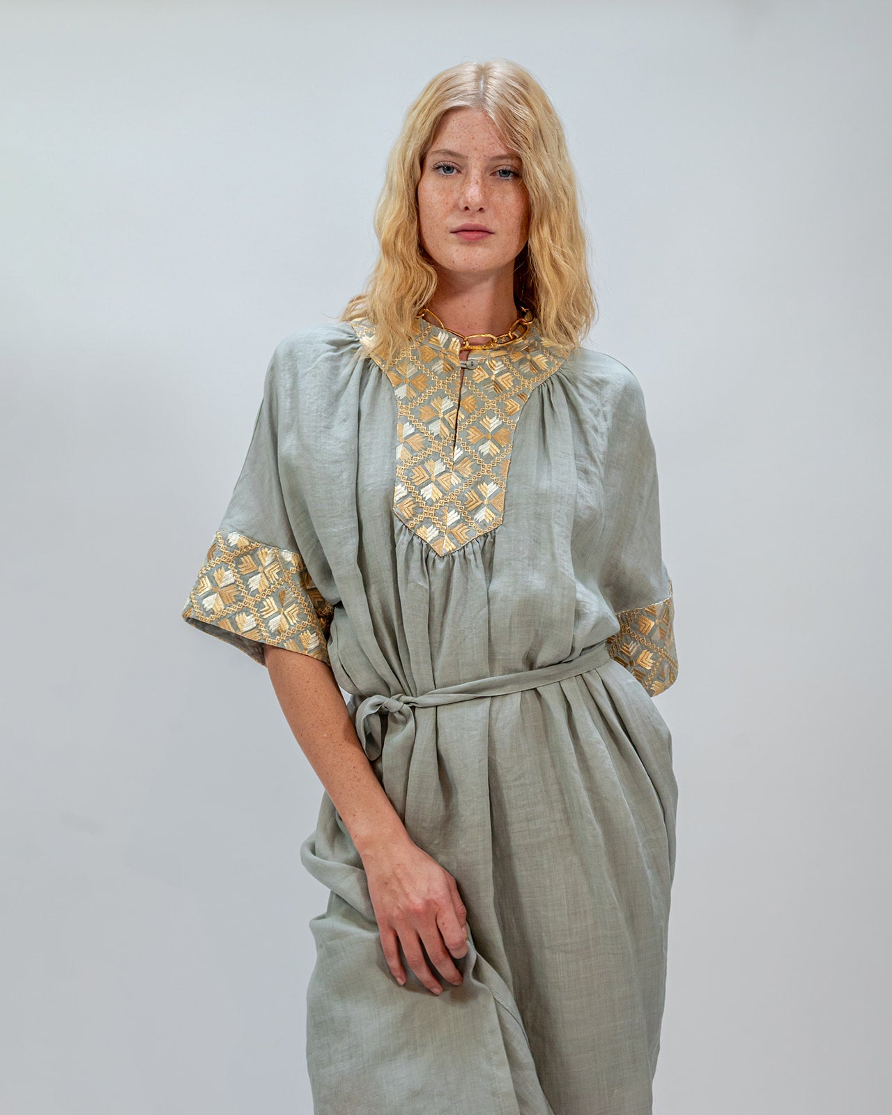 DRESS LONG FLAKES S/S BELT - SAGE - GOLD - CHAMPAGNE
